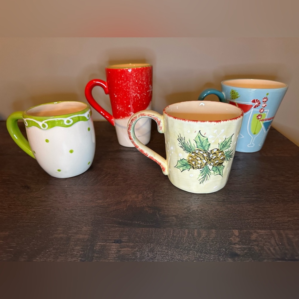 Christmas Mugs - Picture 4 of 4
